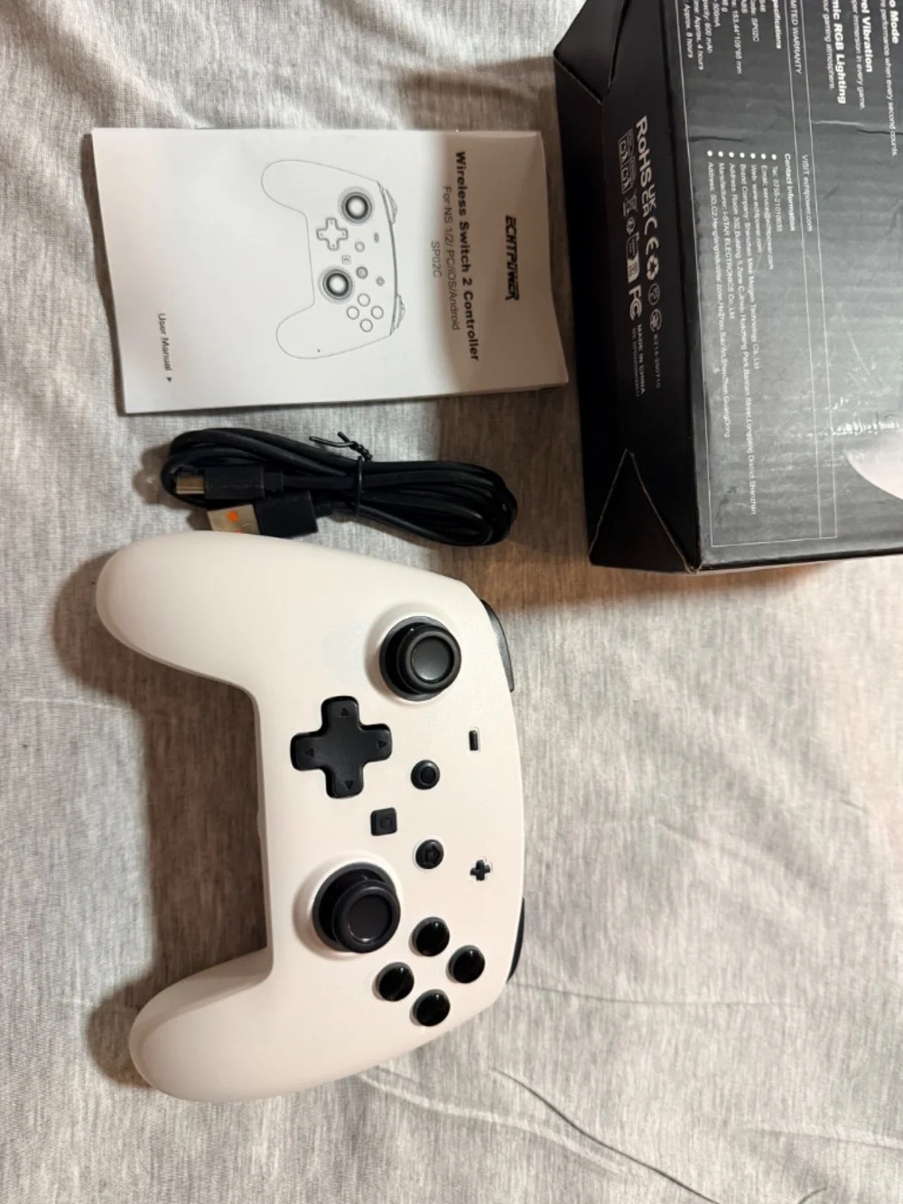 ECHTPOWER Wireless Switch 2 Controller Hall Effect RGB SP02C YS46 White